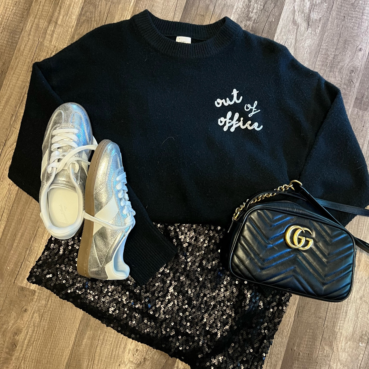 Vegas but make it comfy 

#LTKStyleTip #LTKFindsUnder100 #LTKHoliday