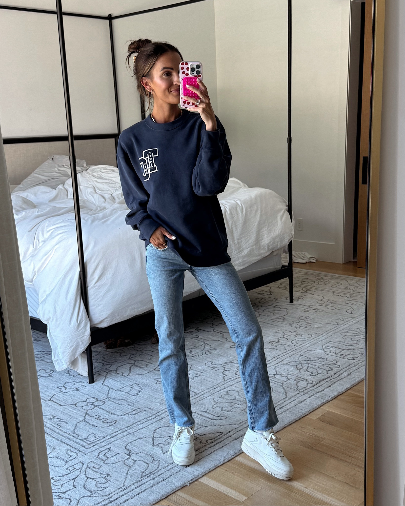 think i have reached for this sweatshirt almost every day since i got it! 🙌🏻 such soft material and legging friendly length 👏🏻 wearing size small. use code AFLAUREN for 15% off! 

#LTKSaleAlert