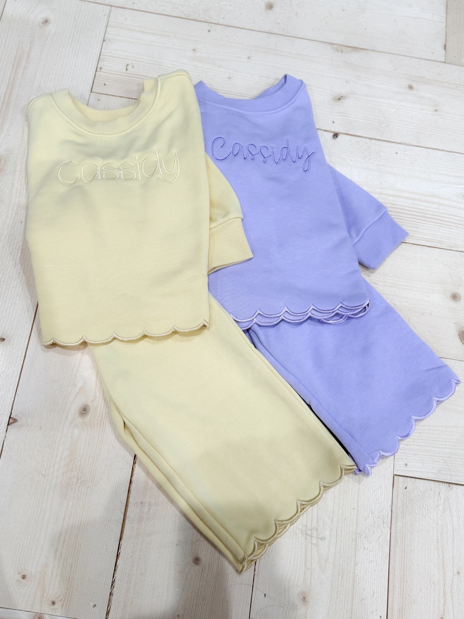 Scalloped baby girl sets!!! #amazon #embroidery #babygirl #matchingset #scalloped 