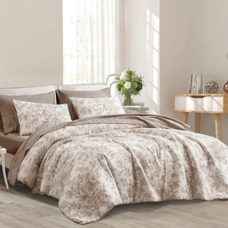 Wonderful Textile Wonderful Floral Lightweight Comforter Bedding Set 7 Pieces & Reviews | Wayfair | Wayfair North America