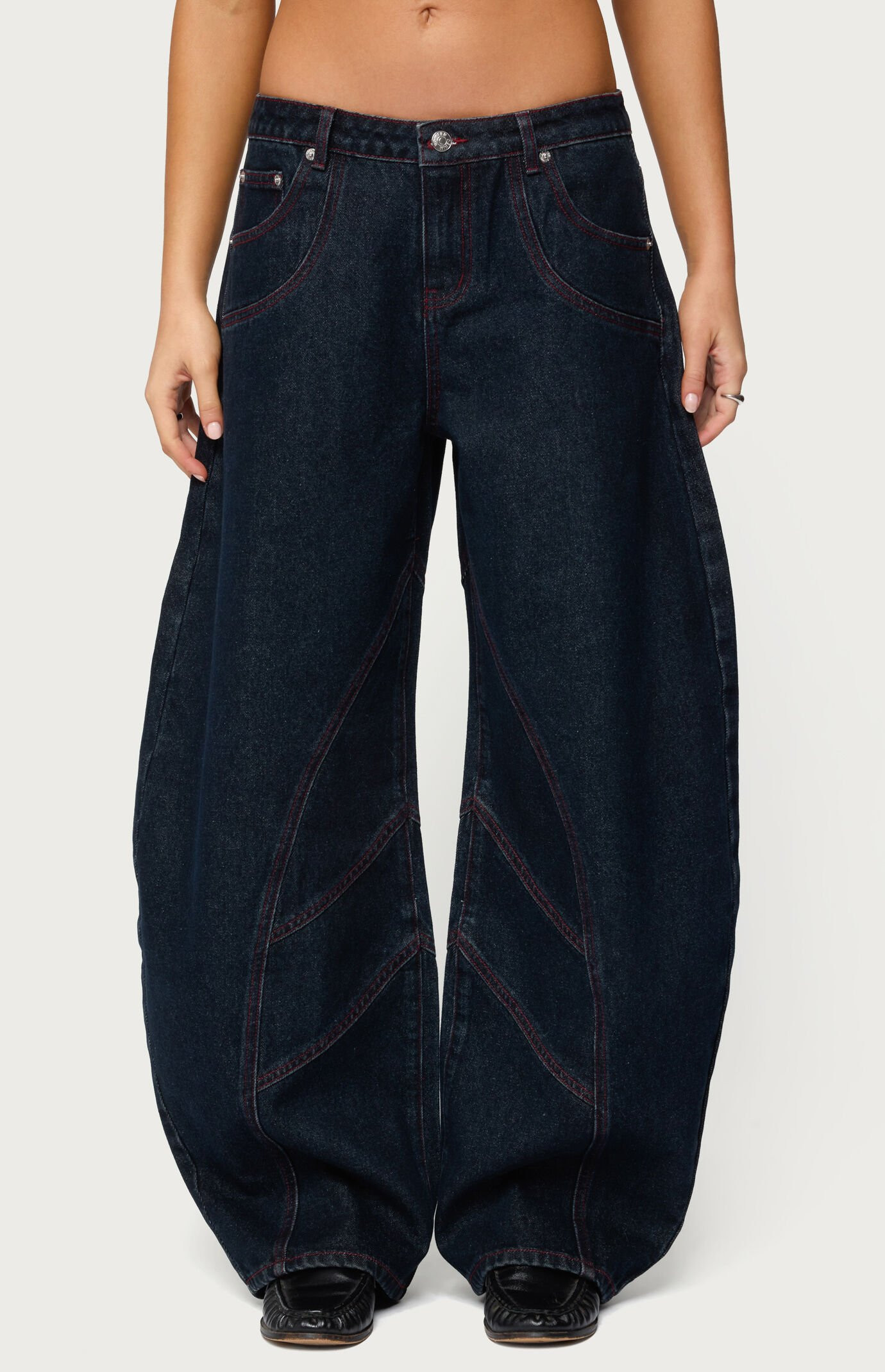 Edikted Women's Double Pocket Low Rise Barrel Jeans in Dark Blue - Size Medium | PacSun