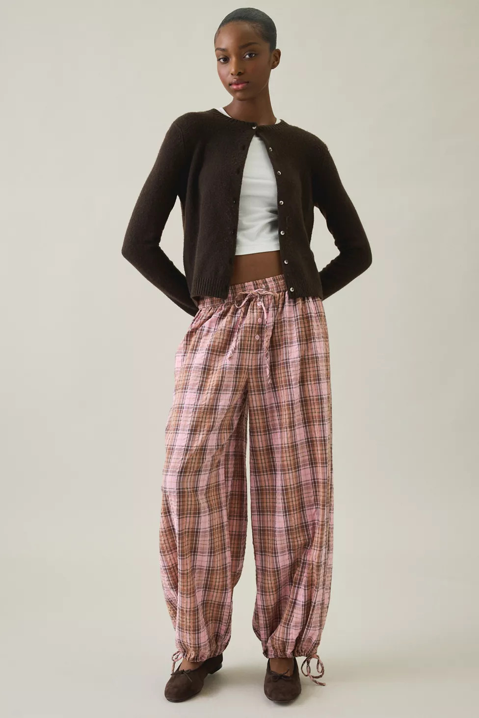 UO Benny Crinkle Cotton Balloon Pants | Urban Outfitters (US and RoW)