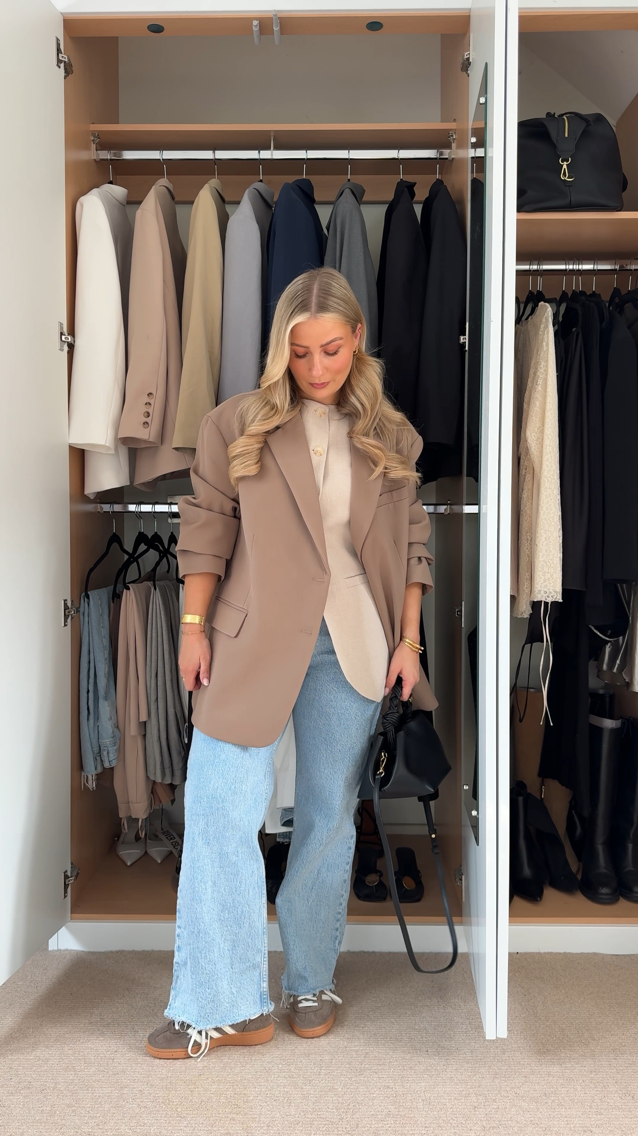 One piece, five ways

Love this waistcoat so much! I wear a size 10 and the quality is so fab! Comes with a matching skirt too which I’ll also link 🫶🏼 lots of pieces are last season so I’ll link some alternatives for you to shop! 

#LTKSeasonal #LTKstyletip #LTKVideo