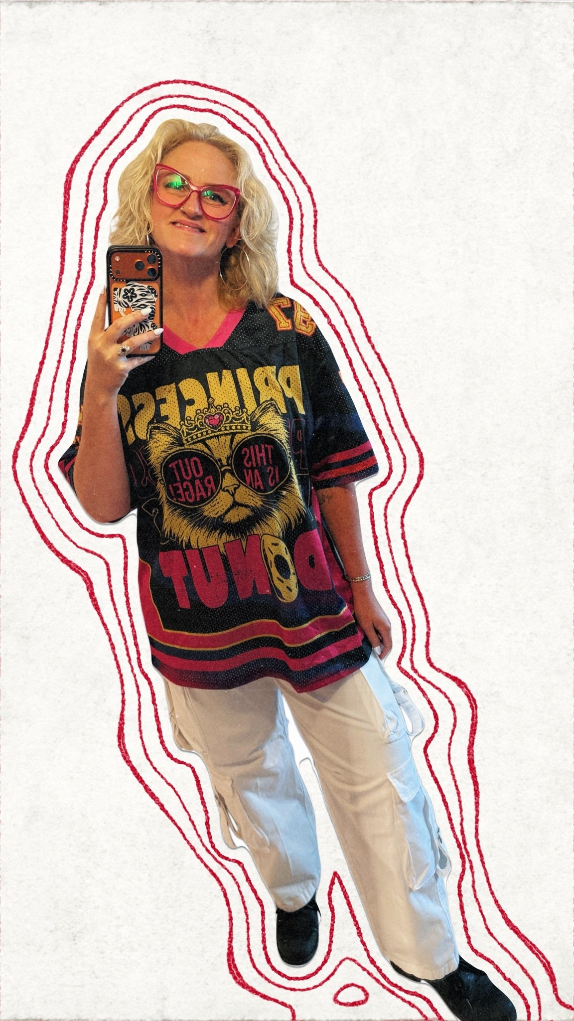 Comic-con fit: Dungeon Crawler Carl’s most sassy sidekick - Princess Donut. Shop the oversized, chill, jersey/cargo look.
🖤💥🍩 👑

#LTKootd #LTKTravel #LTKOver40