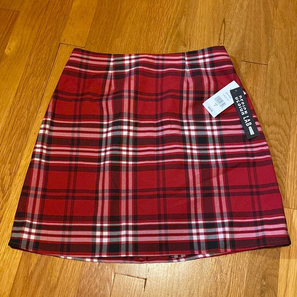 NWT*Womens’ design lab plaid skirt | Poshmark