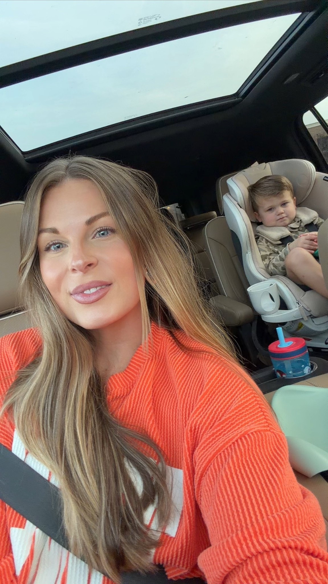 The liner I wear every single day with & without gloss on top 😍 revlon shade nude