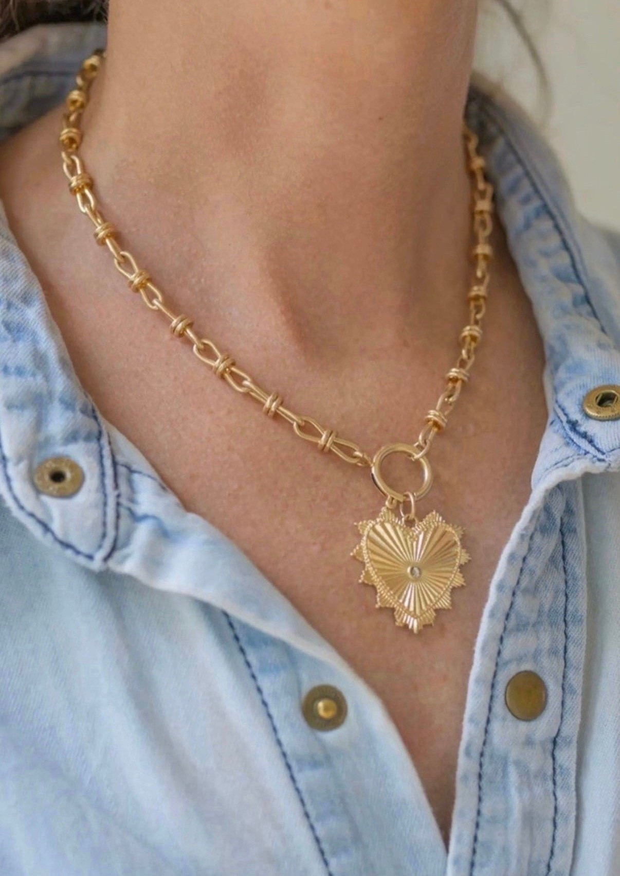 Heart necklace on sale 

#LTKSaleAlert #LTKValentine