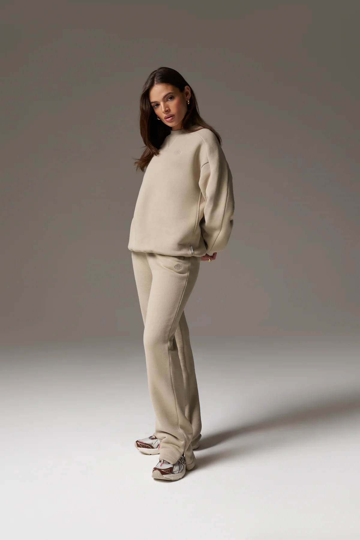 LAUNDERED CLASSICS SEAM DETAIL SWEATSHIRT - BEIGE | The Couture Club