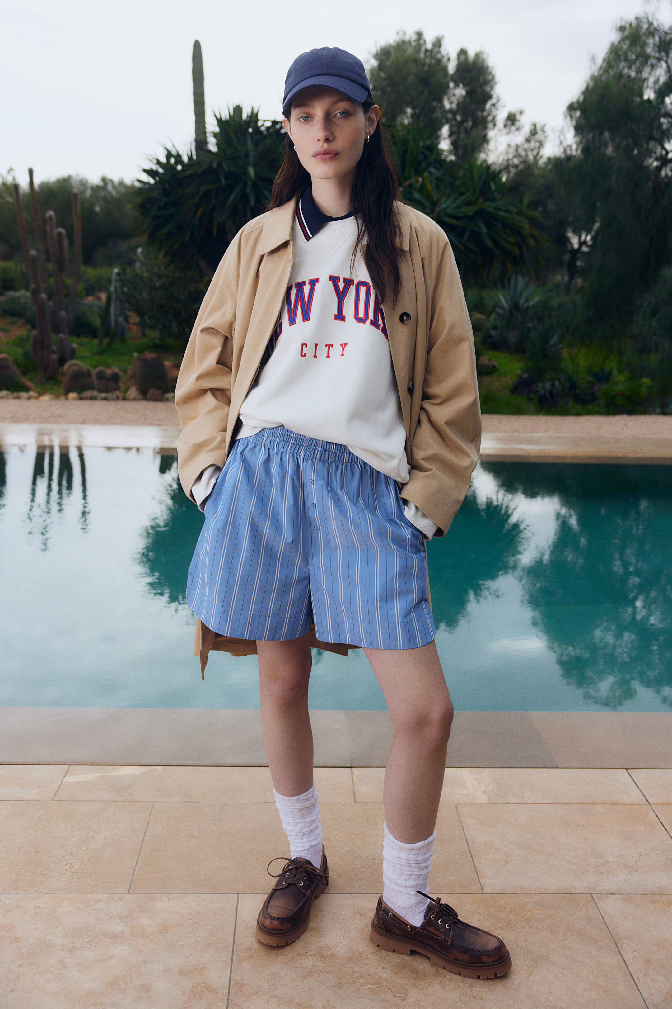 Sweatshirt mit Textmotiv | H&M (DE, AT, CH, NL, FI)