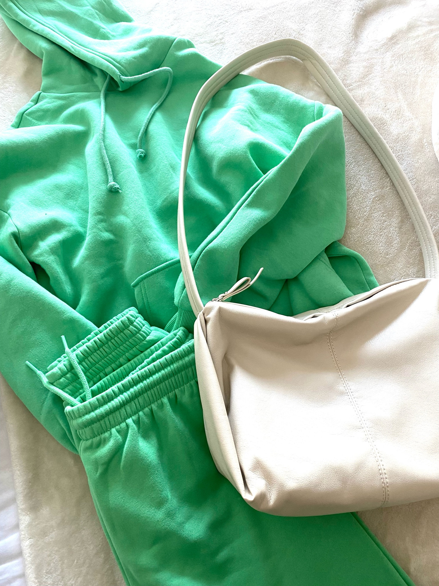 Spring vibes 💚

#LTKunder50 #LTKfit #LTKstyletip