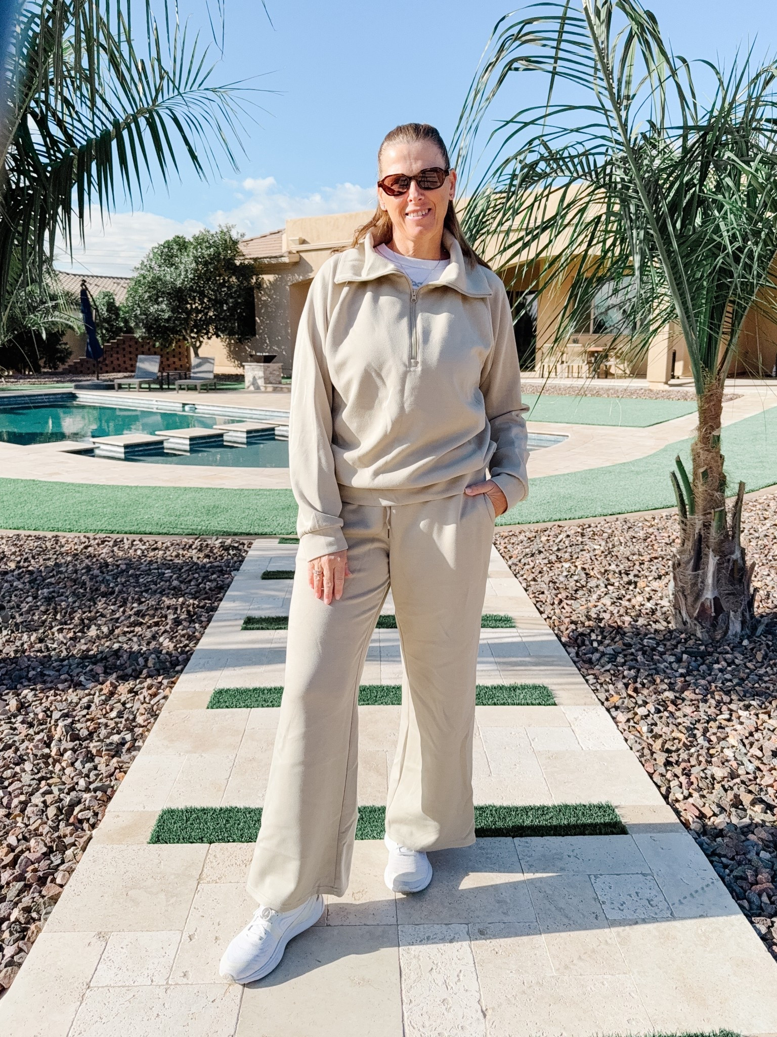 The best AMAZON 2 piece set


#LTKootd #LTKSeasonal #LTKmomlife