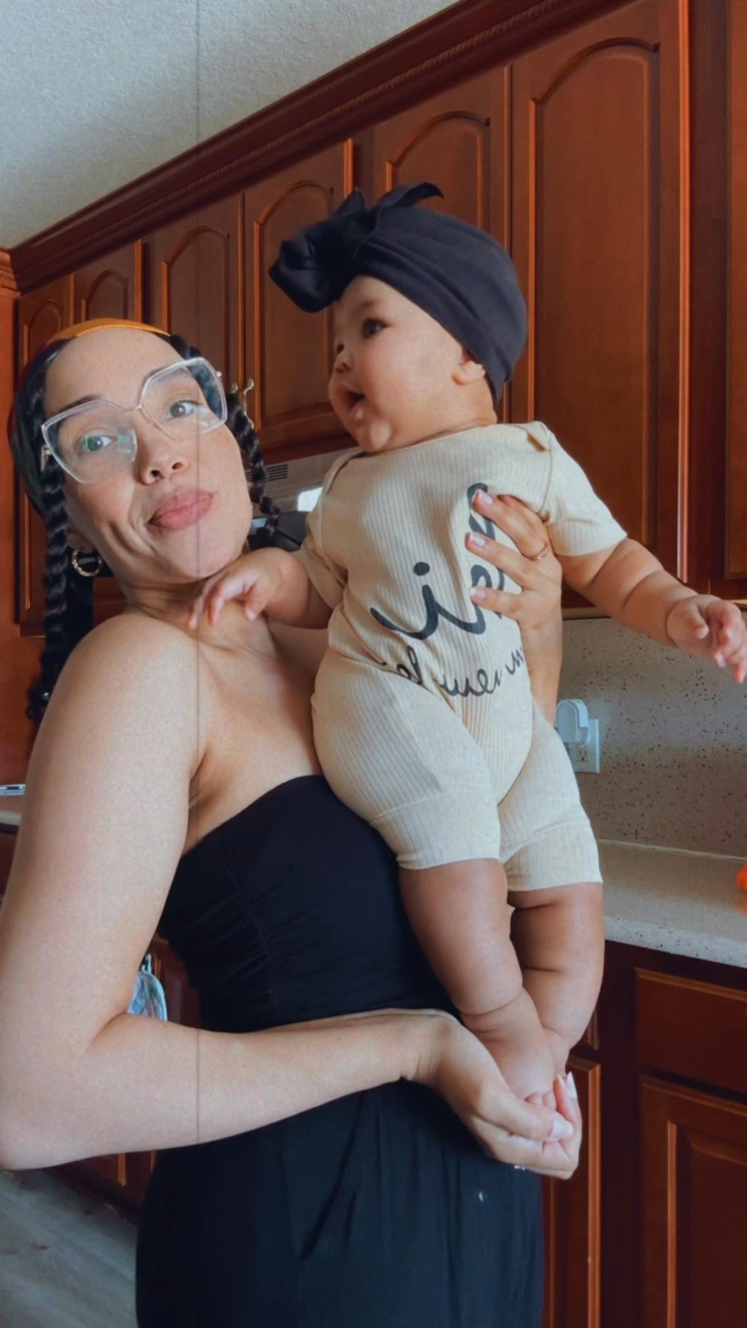 Adorable Hi, I’m New Here Romper for baby girl 🖤✨ 3-6 month size for reference 

#LTKKids #LTKFamily #LTKBaby