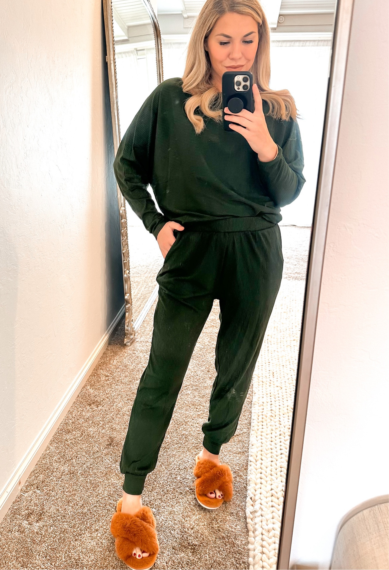 Lounge set
Loungewear
Amazon 

 #ltkstyletip #ltkseasonal #ltksalealert #ltkunder50 #LTKfind
#LTKholiday #LTKhome #LTKamazon #LTKfall 
fall shoes 
amazon faves 
fall dresses 
travel finds
Amazon 

#LTKunder50 #LTKGiftGuide #LTKsalealert