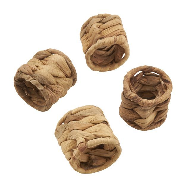 Saro Lifestyle Woven Grass Napkin Ring Round, Natural (Set of 4) | Target