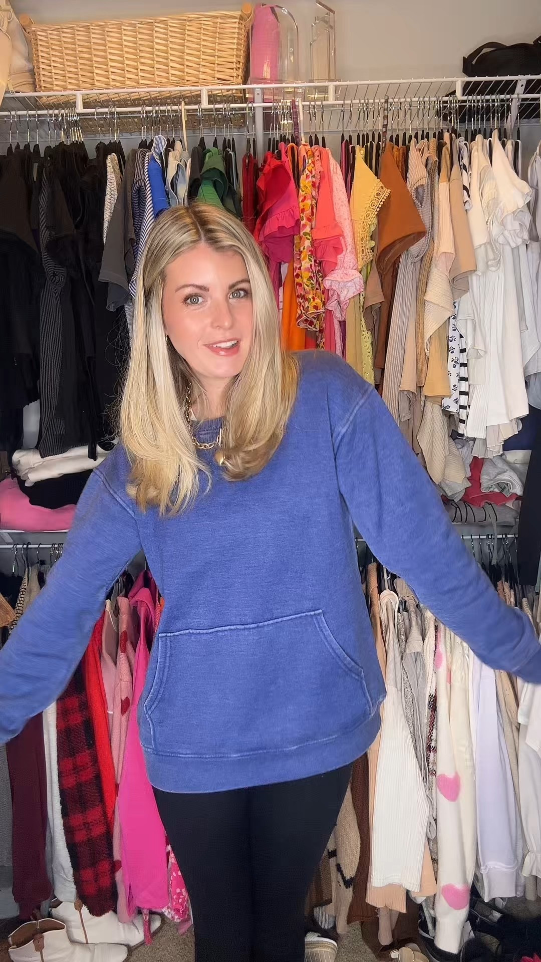 Get ready with me! 

#LTKFindsUnder50 #LTKWatchNow #LTKSeasonal