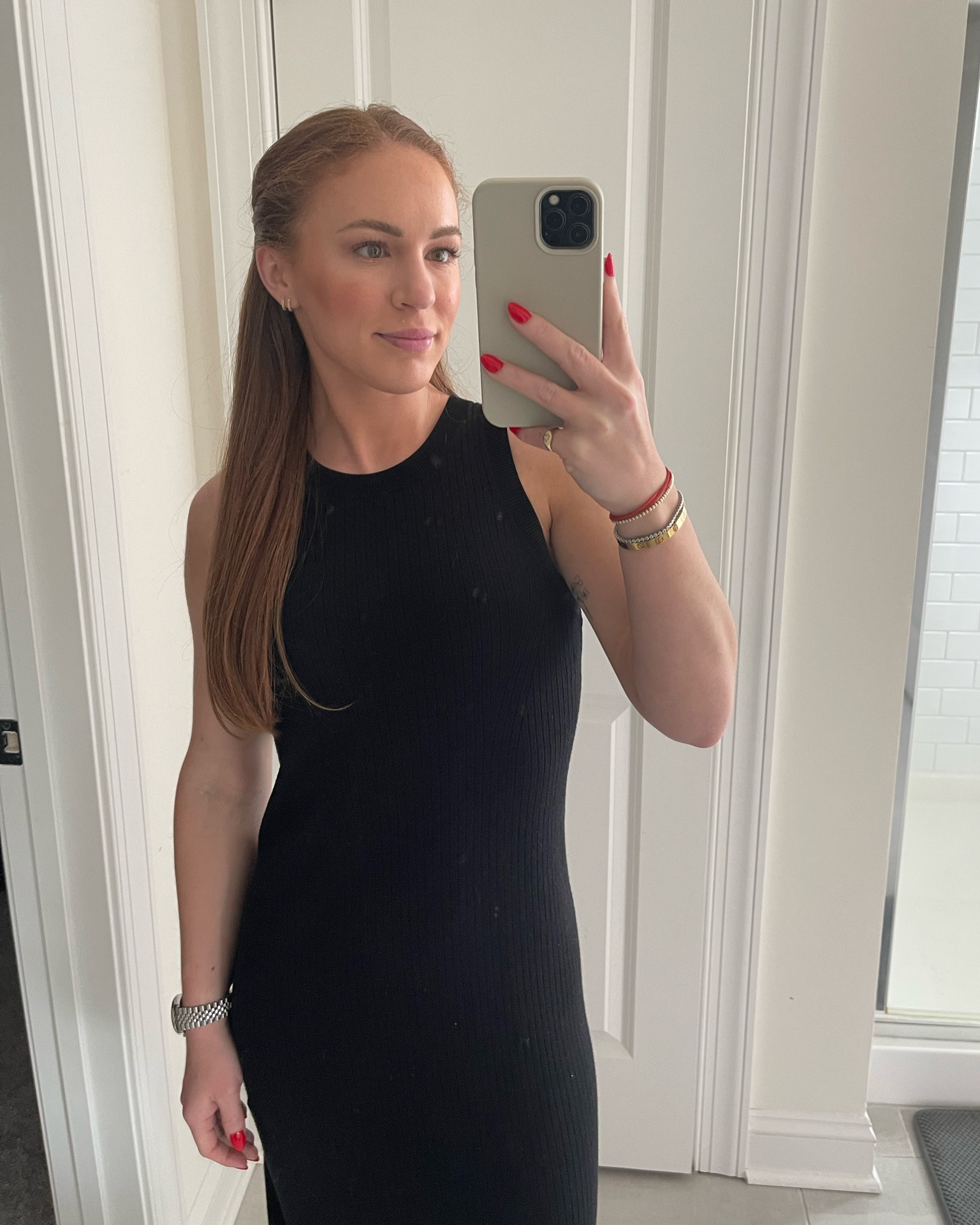 Ribbed maxi dress, midi dress, capsule wardrobe 

#LTKFindsUnder100 #LTKSeasonal