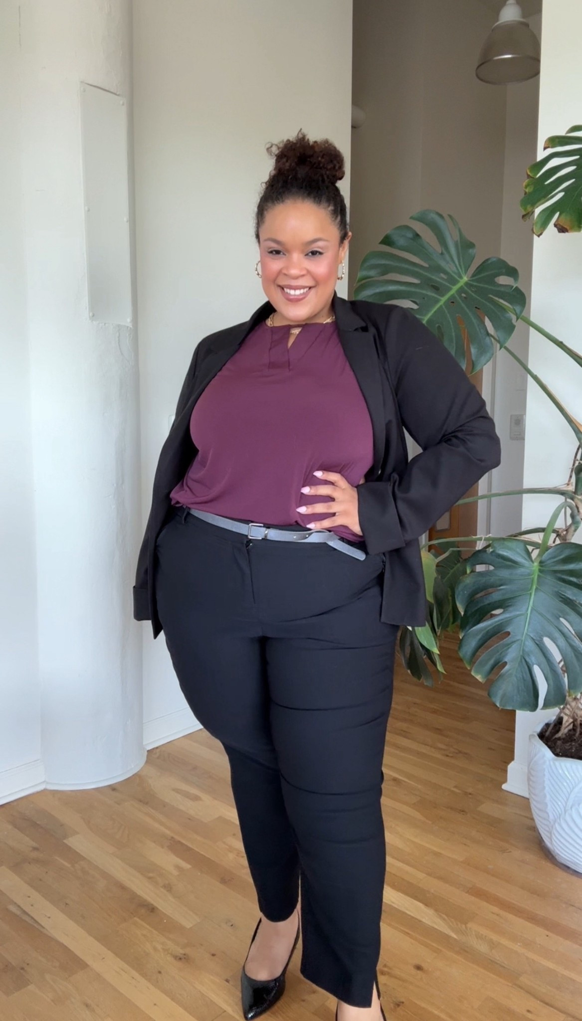 And every day work outfit that’s super easy to put together with a bowl top and the perfect pants. I love these pants because they are super stretchy and they feel really good on the body. They are ankle cut and have zipper pockets. This is perfect for fall outfits and wearing throughout all the seasons of the year. It’s literally the perfect paring for every day. Running errands are in the office. Wearing size 20 in bottoms. 

#falloutfits #workoutfits #blazer #anklepant #professionals #work #workpants 

#LTKBeauty #LTKPlusSize #LTKStyleTip
