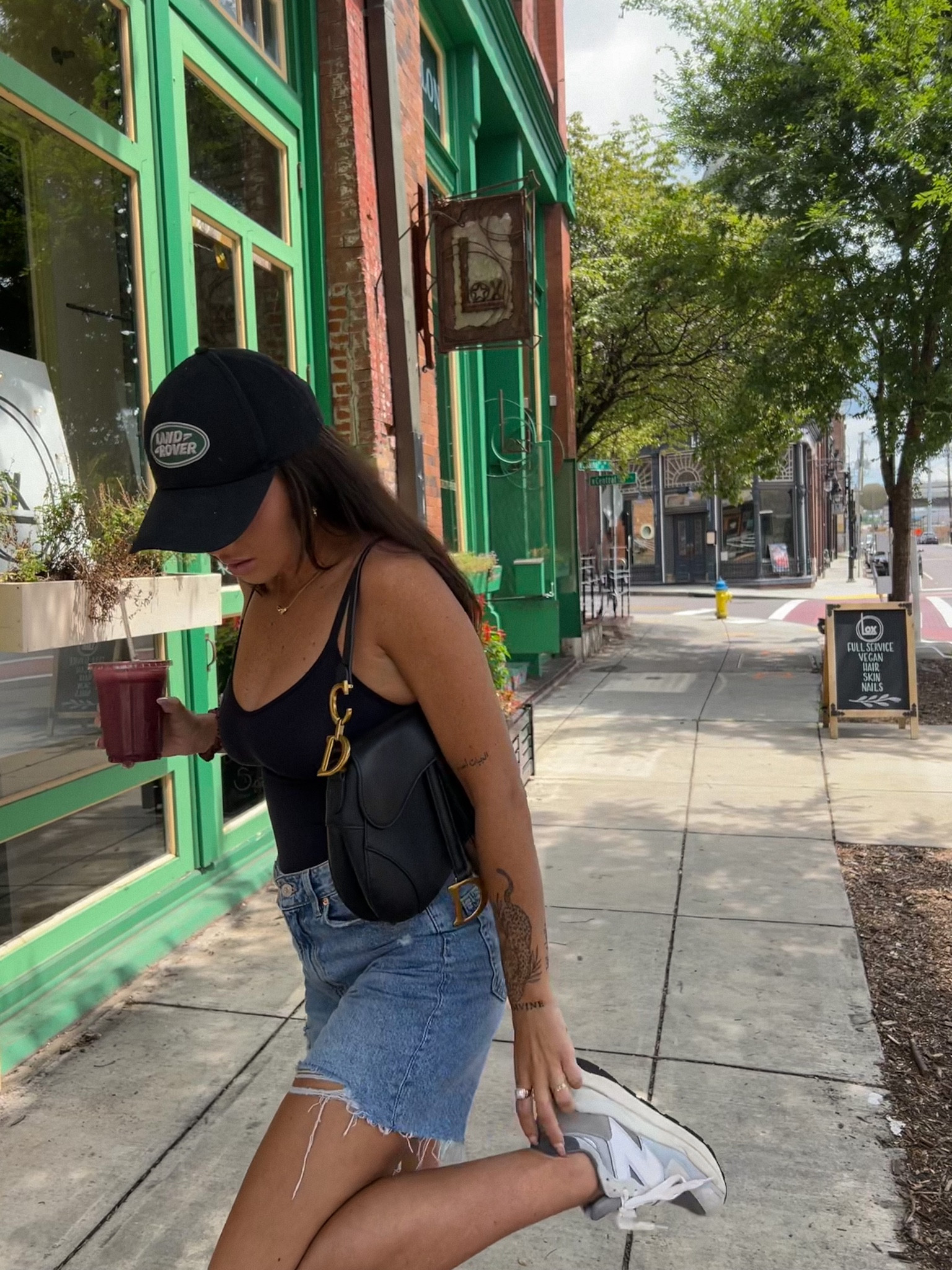 Jorts are for hot girls 💅🏻