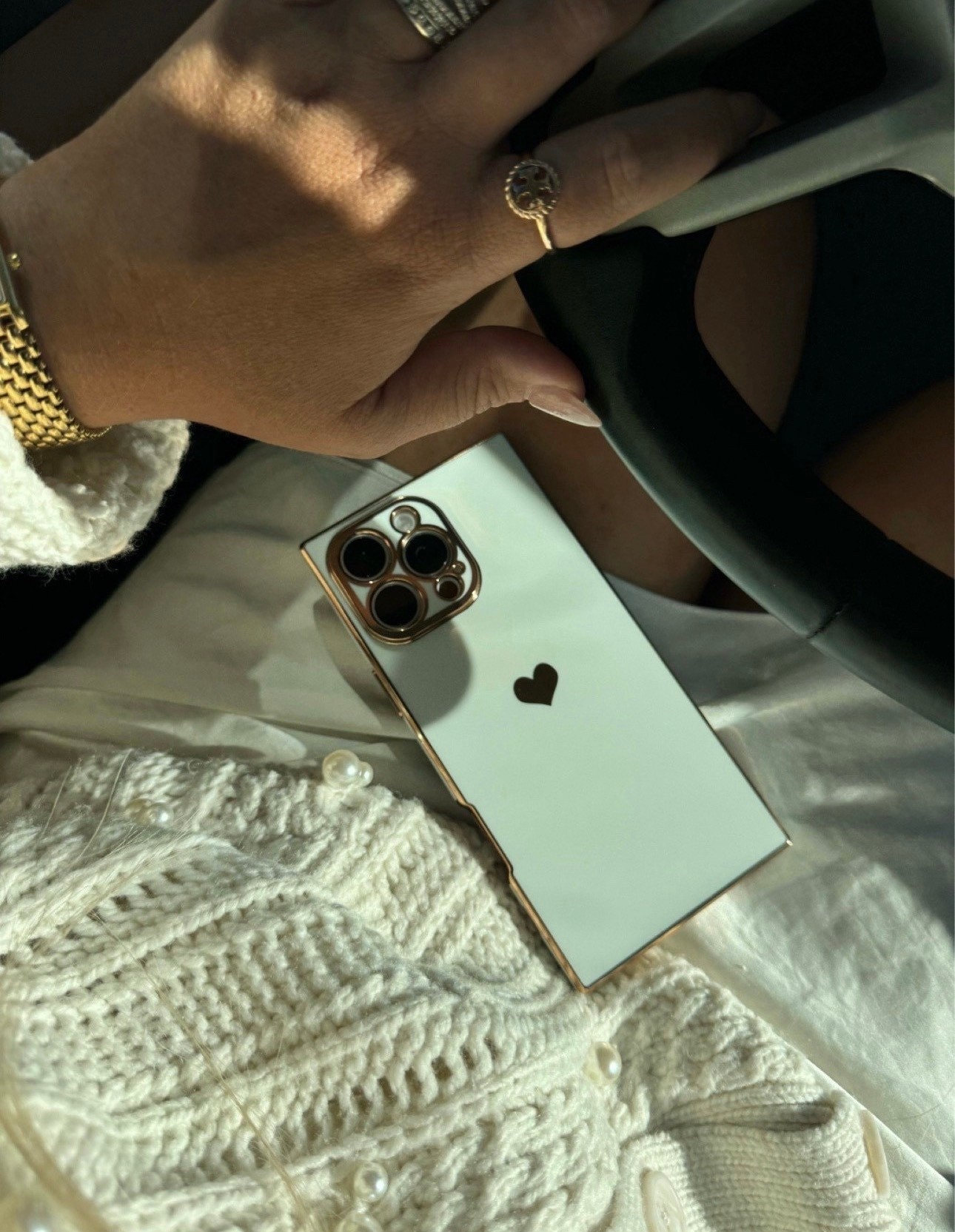 Phone case
Neutral 
Valentine’s Day
Amazon 
Heart



#LTKValentine #LTKdayinmylife #LTKOver40