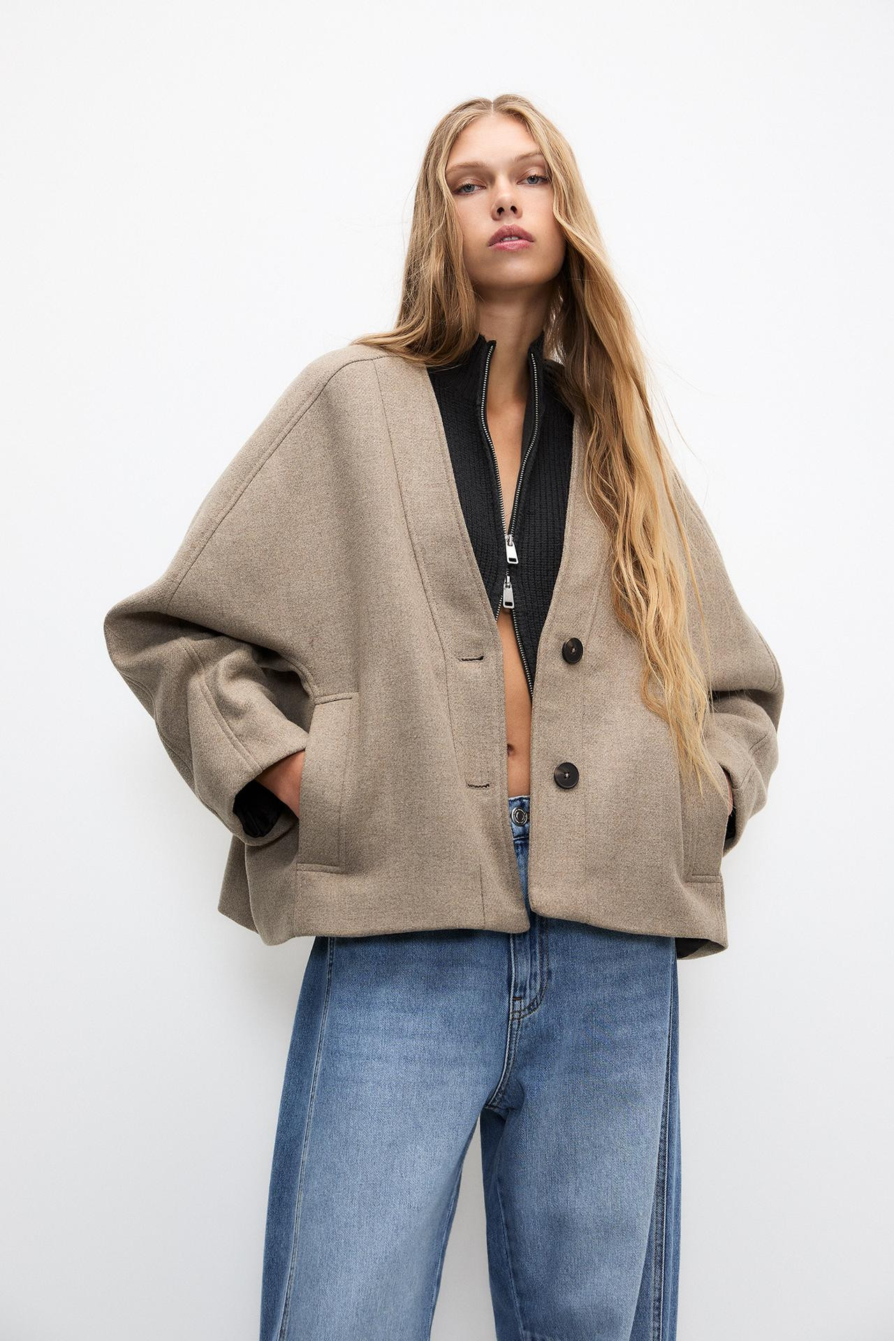 Short felt texture coat | PULL and BEAR UK
