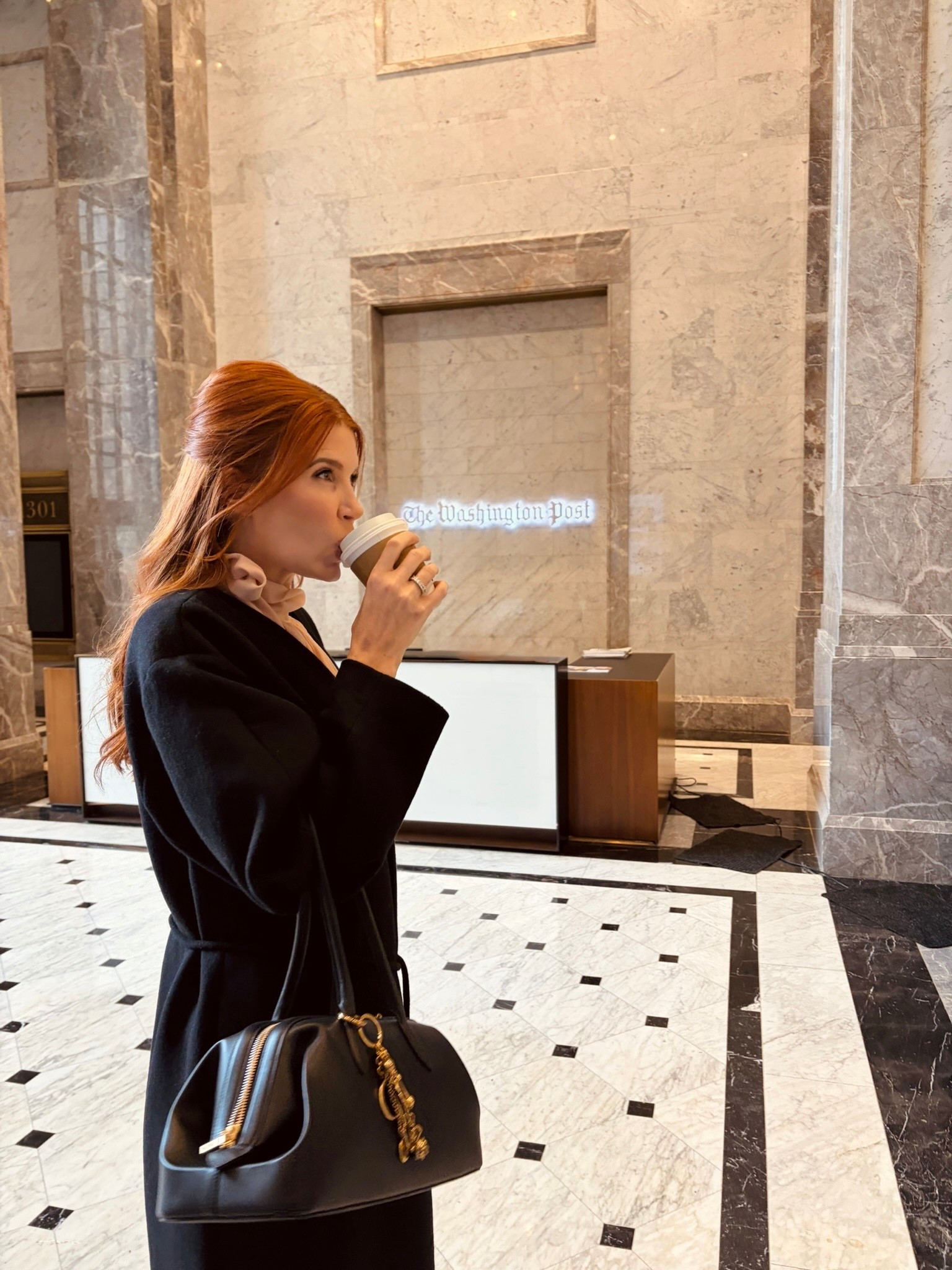 Made it to DC! Excited to speak at the Washington Post Global Women’s Summit ✨

Picked up these new winter accessories at Cult Gaia in Vegas, excited to wear in this colder weather. 