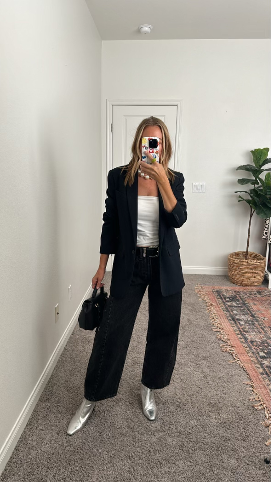 How fun is this look?! Denim 25% off everything else 15% off + extra 15% off code DENIMAF

#LTKSeasonal #LTKSaleAlert #LTKStyleTip