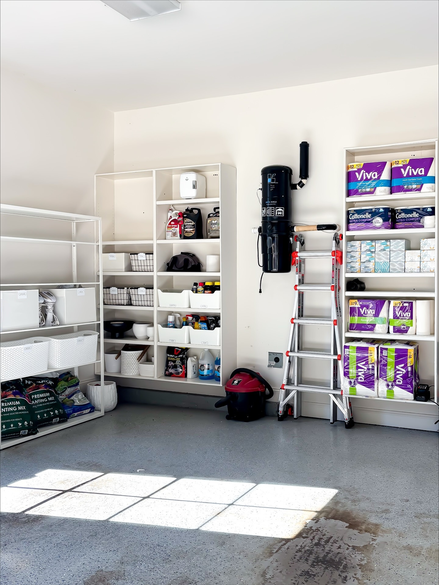 Two garages. Five cars’ worth of space. Countless categories, everything from business inventory to bikes and holiday décor. 🚲🎄

In just a day and a half, our team completely transformed this home’s storage — sorting, categorizing, donating, labeling, and even coordinating junk removal. Every shelf now has a system, and both garages are ready for real life (and both cars!).

We don’t just organize — we handle everything so you can step back and enjoy the finished result.

Limited garage sessions remaining for 2025, book your transformation now. 📆