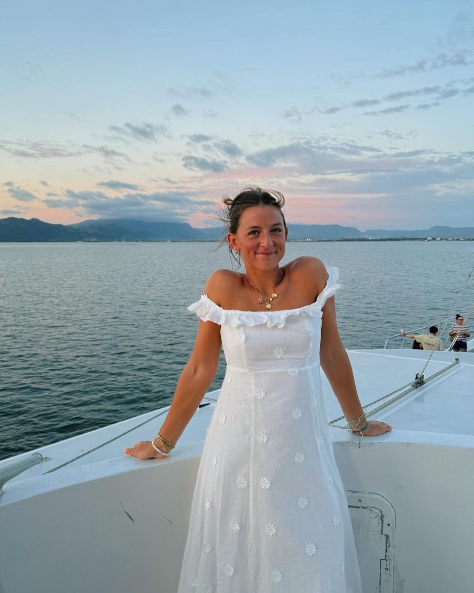 the perfect white vacation dress:) necklace is from coastline color!!

vacation outfit, white dress, midi dress, spring outfit, summer outfit 

#LTKSeasonal #LTKtravel #LTKfindsunder100