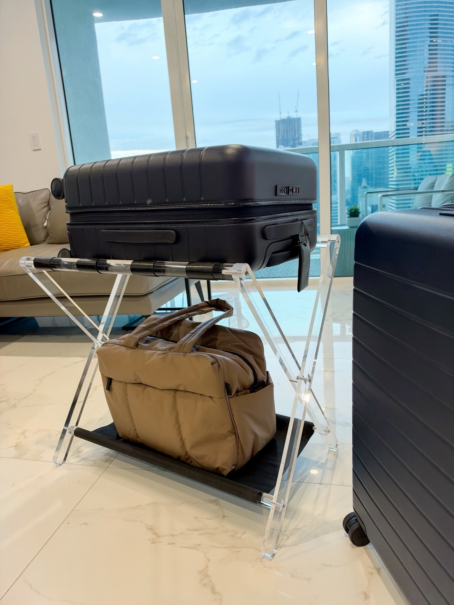 luggage rack linked! (+ other travel things)

#LTKHome #LTKTravel #LTKSaleAlert
