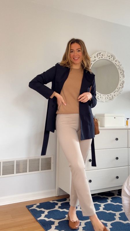 Classic and chic winter outfit. Great for the office or going out! Cashmere sweater, straight pants, trench coat, leather bag, leather ballet flats 
