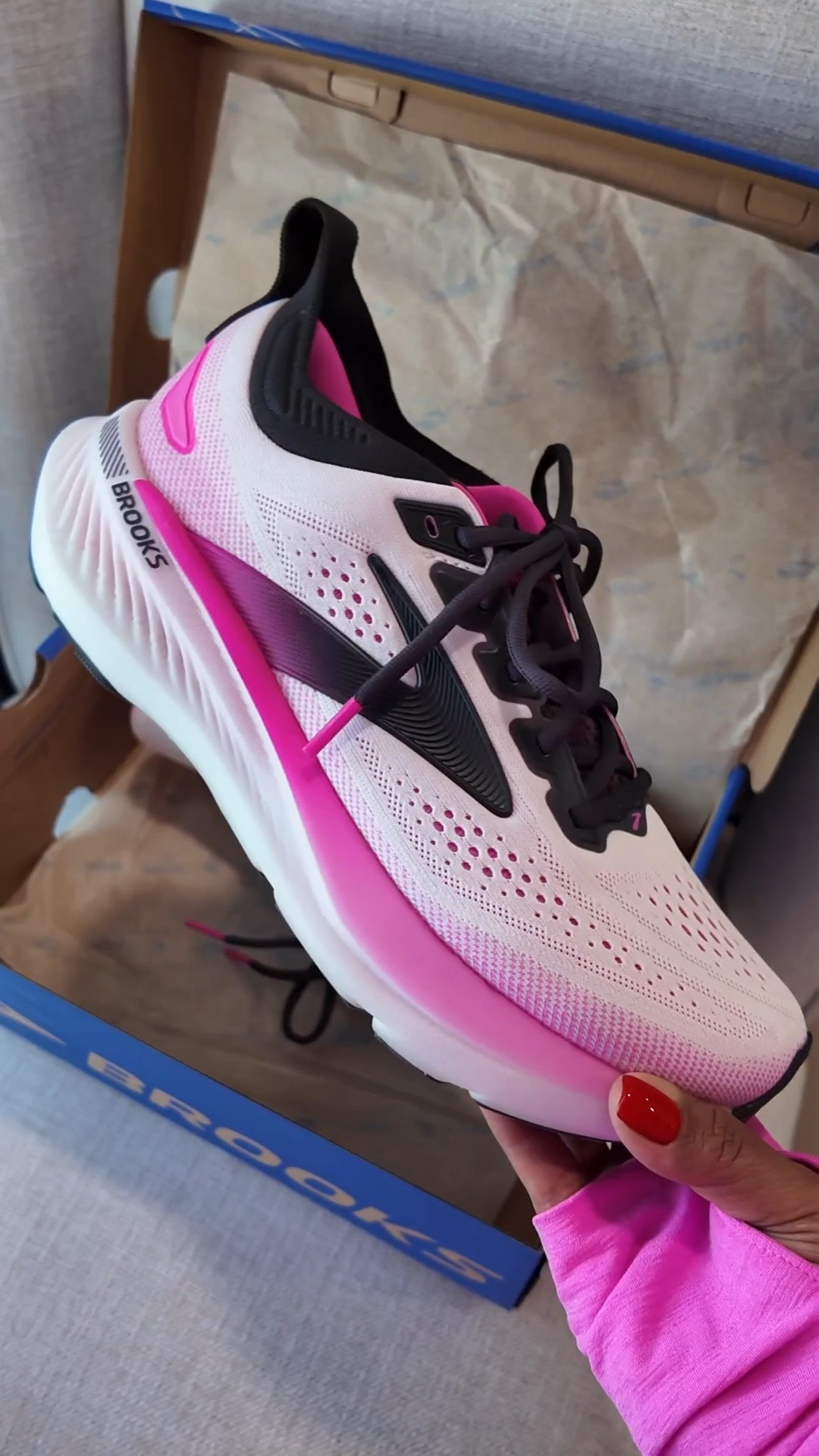 My sneakers are the Brooks Gylcerin GTS 23. So comfortable and have made my runs the best! 

Running gear, garmin, marathon training, fitness journey, Running shoes, wellness journey, sneakers, brooks running shoes, Smiles and Pearls

#LTKfitnessgoals #LTKOver40 #LTKMidsize