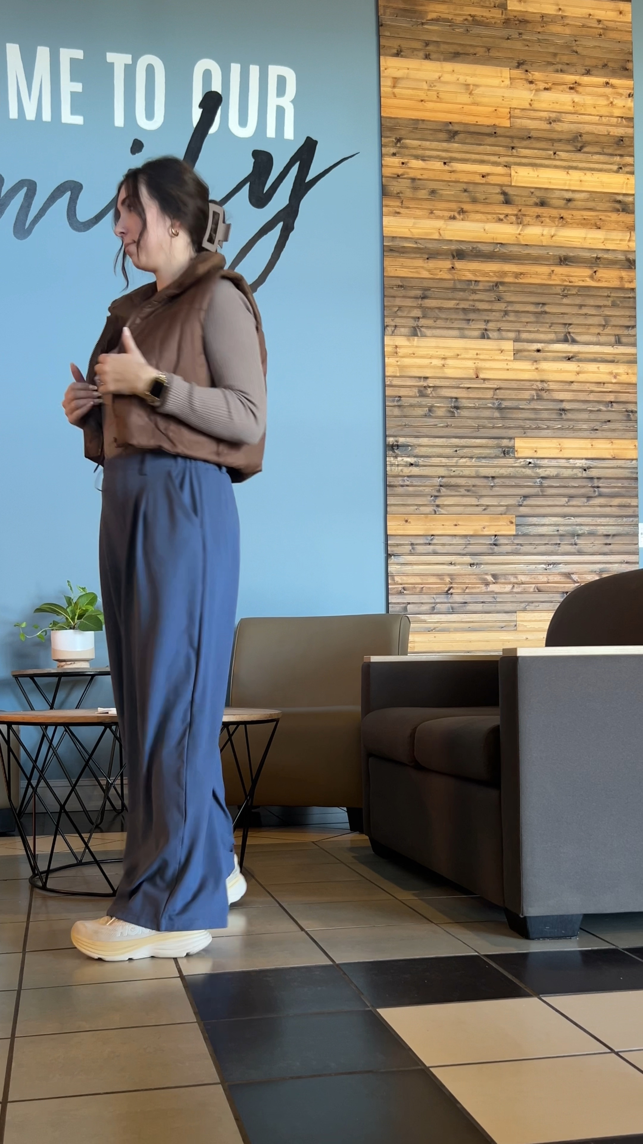 Winter outfit on a size 8 5’8” toddler mom 🤍🤪

#LTKstyletip #LTKworkwear #LTKVideo