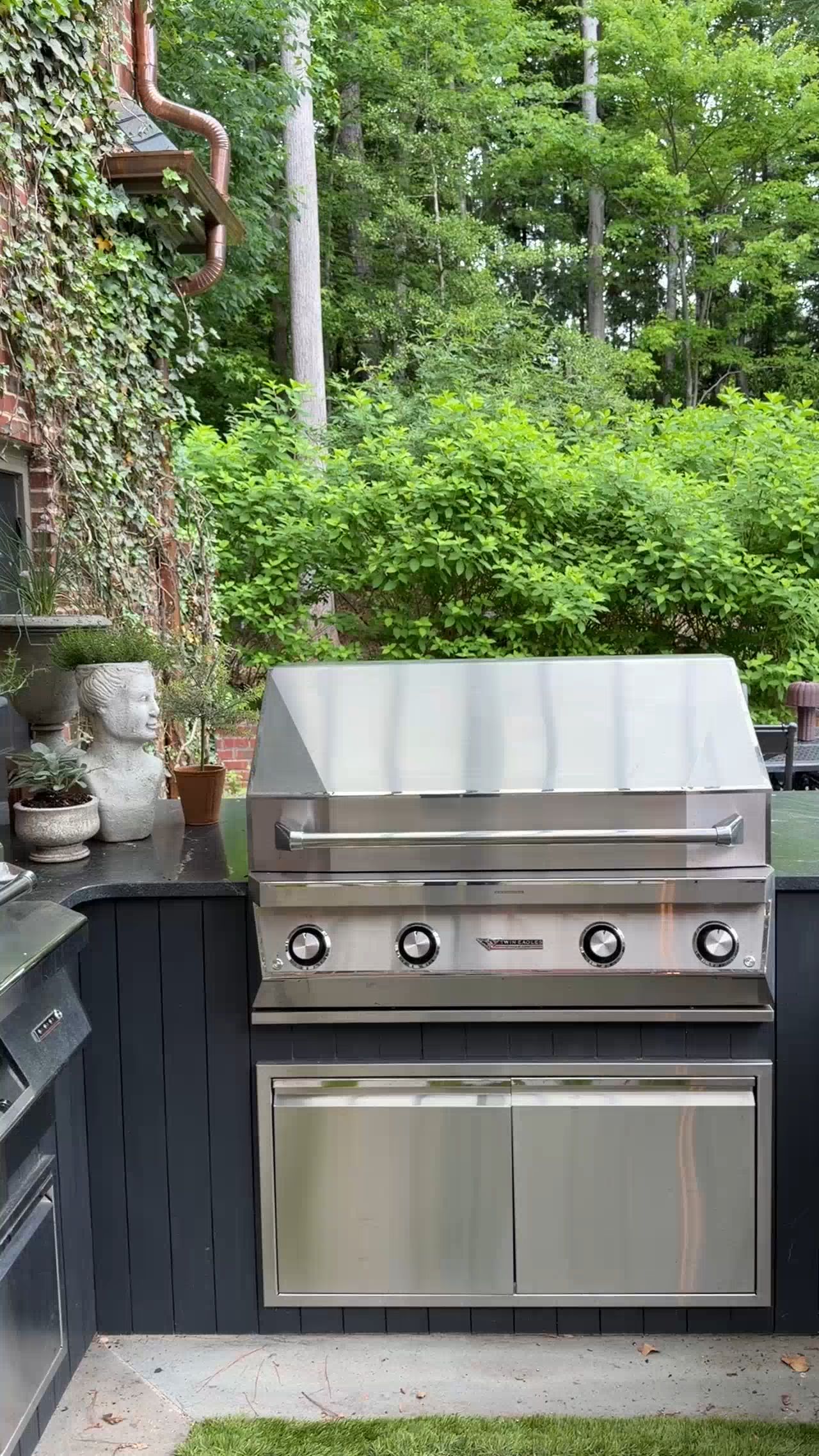 Building out a little outdoor garden moment for Chris’s summer cooking and Perigold
delivered on every single piece. The boxwood topiary from Uttermost, the handmade planters
from Campania International and Wildwood, the weathered terracotta from Napa Home and
Garden — it's the kind of curated mix you can really only pull off when one shop carries this
level of craftsmanship across so many brands. Everything tagged.  #PerigoldPartner #Perigold @Perigold @Uttermost #Uttermost
@CampaniaInternational #CampaniaInternational @Wildwood #Wildwood
@NapaHomeAndGarden #NapaHomeAndGarden 

 #LTKSeasonal #LTKHome