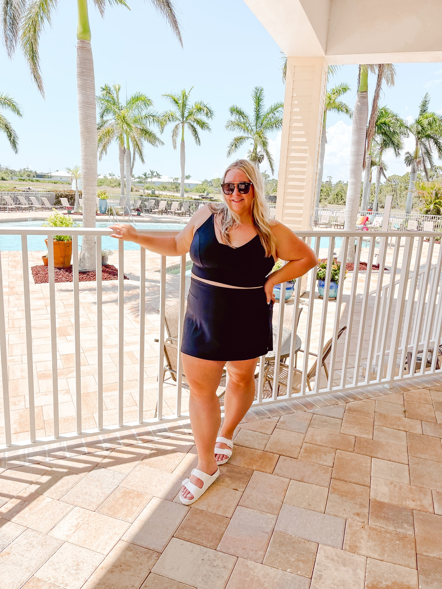 The athleisure set from Old Navy is a summer staple! Comes in multiple colors. Perfect to lounge in or stay active in all summer long. 

#LTKfit #LTKcurves #LTKSeasonal