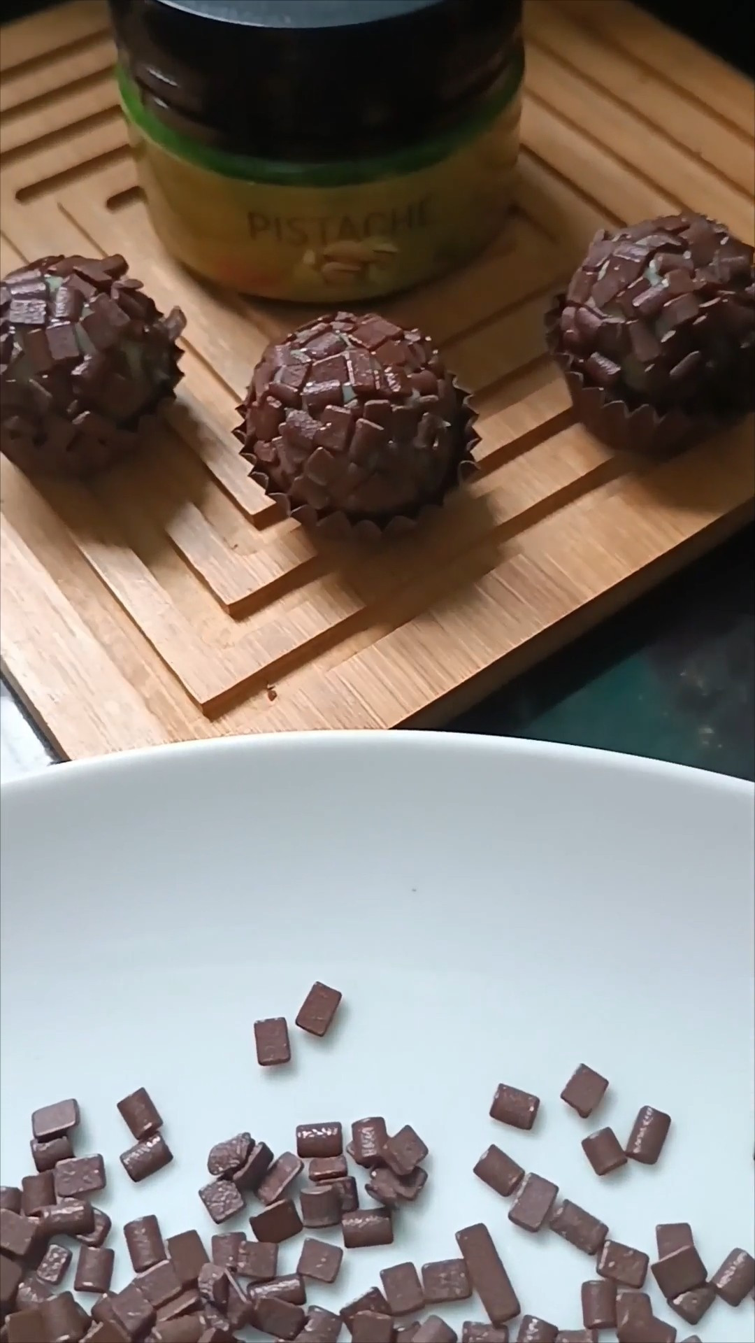 Hoje foi de teste aqui na minha cozinha!Vem conferir o preparo desse brigadeiro de pistache!!

#LTKbrasil