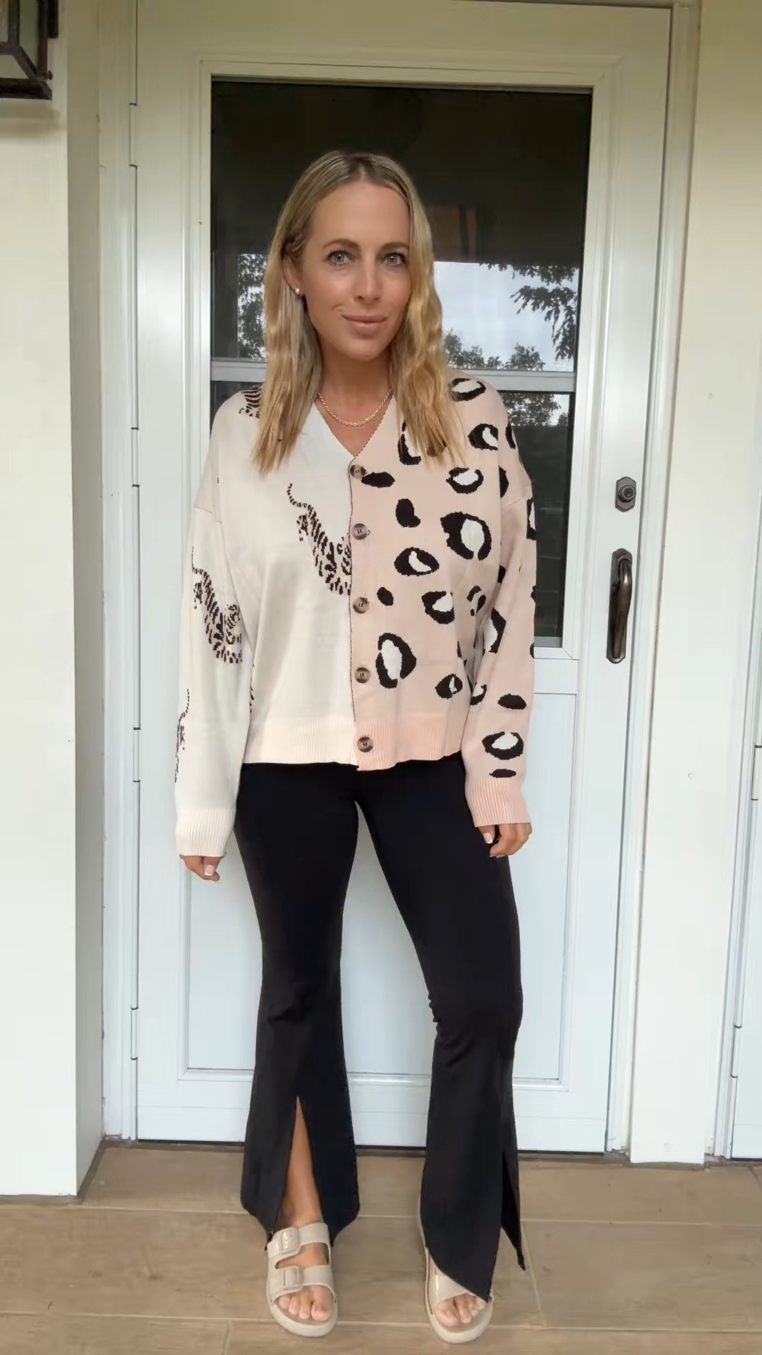 Cardigan. Teacher outfit. Fall outfit.

#LTKSeasonal #LTKMidsize #LTKFindsUnder50