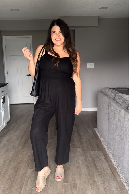 How cute is this linen jumpsuit from Old Navy! I’m in a size large and I am 5’7. This would be cute for work under a jacket, for brunch or just running errands. I always packed jumpsuits on vacations for vacation outfits because it’s less items to pack and try to match  

What should my besties with thick tummies getting from Old Navy this summer? Let me show you ✨🤍🤎



#Midsize #SpringOutfit #SummerOutfit #Outfitinspo midsize fashion, midsize outfits, midsize style, midsize dresses, midsize summer, , Old Navy Hall 2024, Old Navy style, Old Navy dresses, work outfits 

#LTKMidsize #LTKSaleAlert