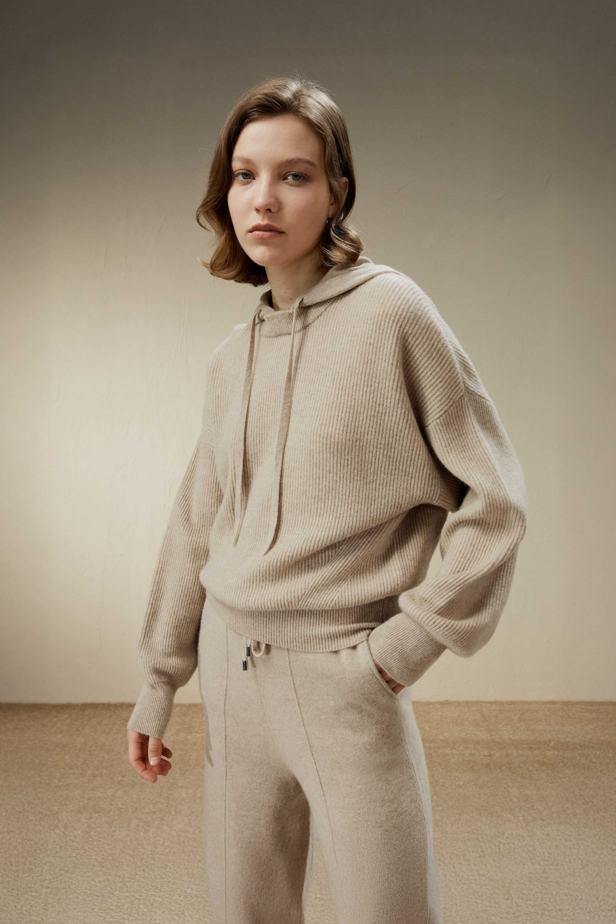 Eshe 2-in-1 Cashmere Detachable Hoodie | LILYSILK