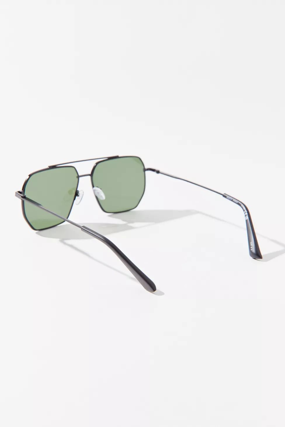 Harper Metal Navigator Sunglasses | Urban Outfitters (US and RoW)