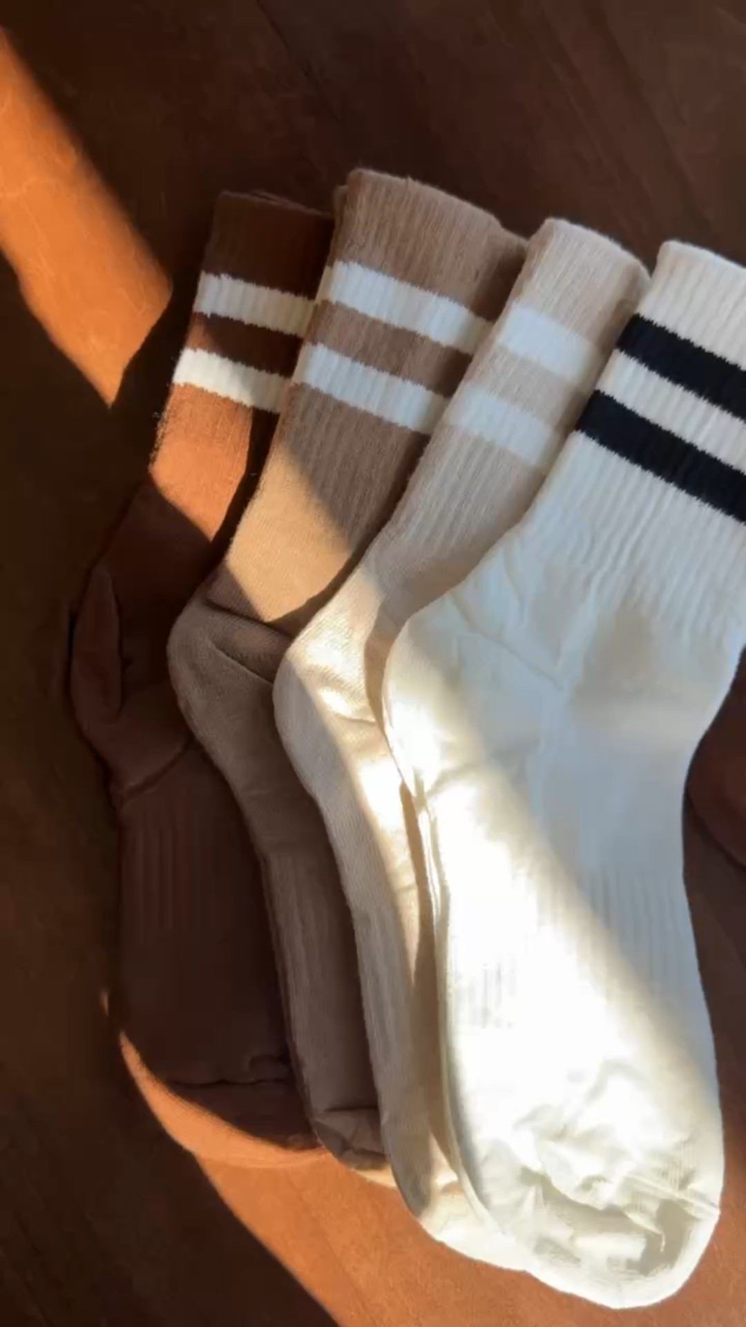 Cute socks for fall

#LTKShoeCrush #LTKFindsUnder50 #LTKStyleTip