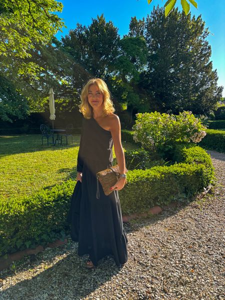 About last night - blue skies & a recent preloved find 🖤
.
I’ve linked to several similar style dress if you fancy recreating this look xx
.
#mymidlifefashion #oneshoulderdress #maxidress #mystyle #over50 #summerdress #prelovedfashion #whatimwearing #outfitinspo #summernights 

#LTKover50style #LTKsummer #LTKeurope
