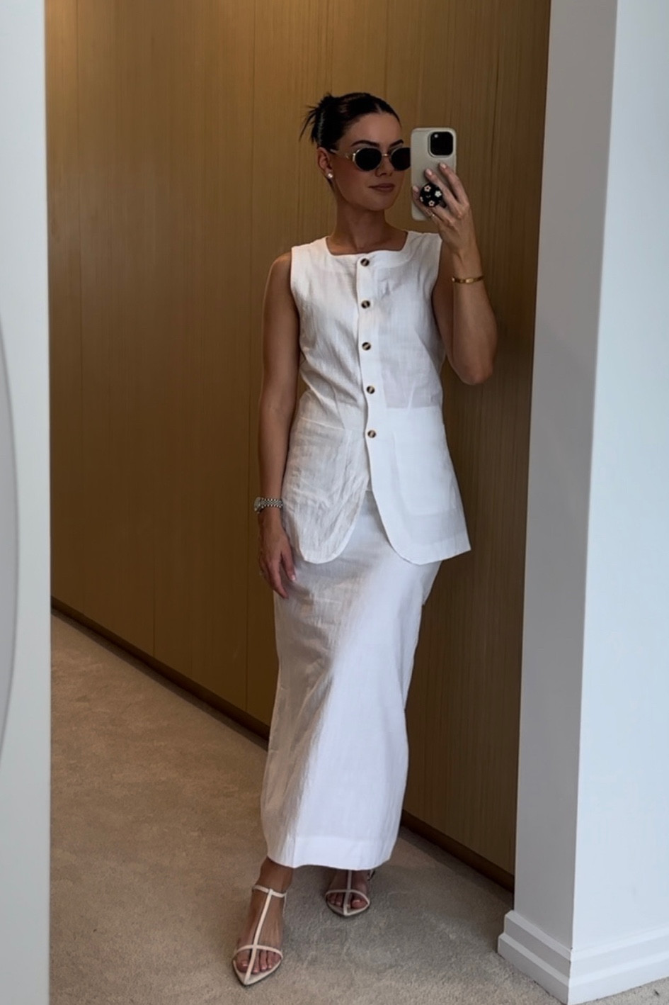 white on white 

#LTKFind #LTKSeasonal #LTKaustralia