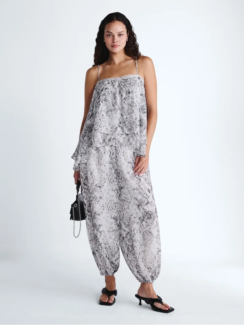 Scoop Women's and Women's Plus Flowy Double Layer Tank Top, Sizes XS-4X | Walmart (US)