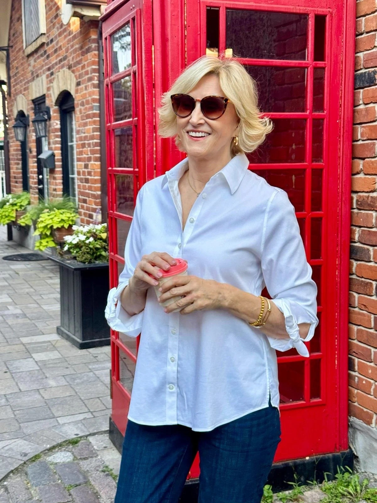 Sometimes you really can’t beat the classics 🤍 A crisp white collared shirt with a great pair of denim jeans — simple, effortless and one of those combinations I know I’ll keep coming back to.

Add a few favourite accessories and you’re ready to go. Because getting dressed doesn’t always have to be complicated! ✨

#LTKootd #LTKSeasonal #LTKOver40
