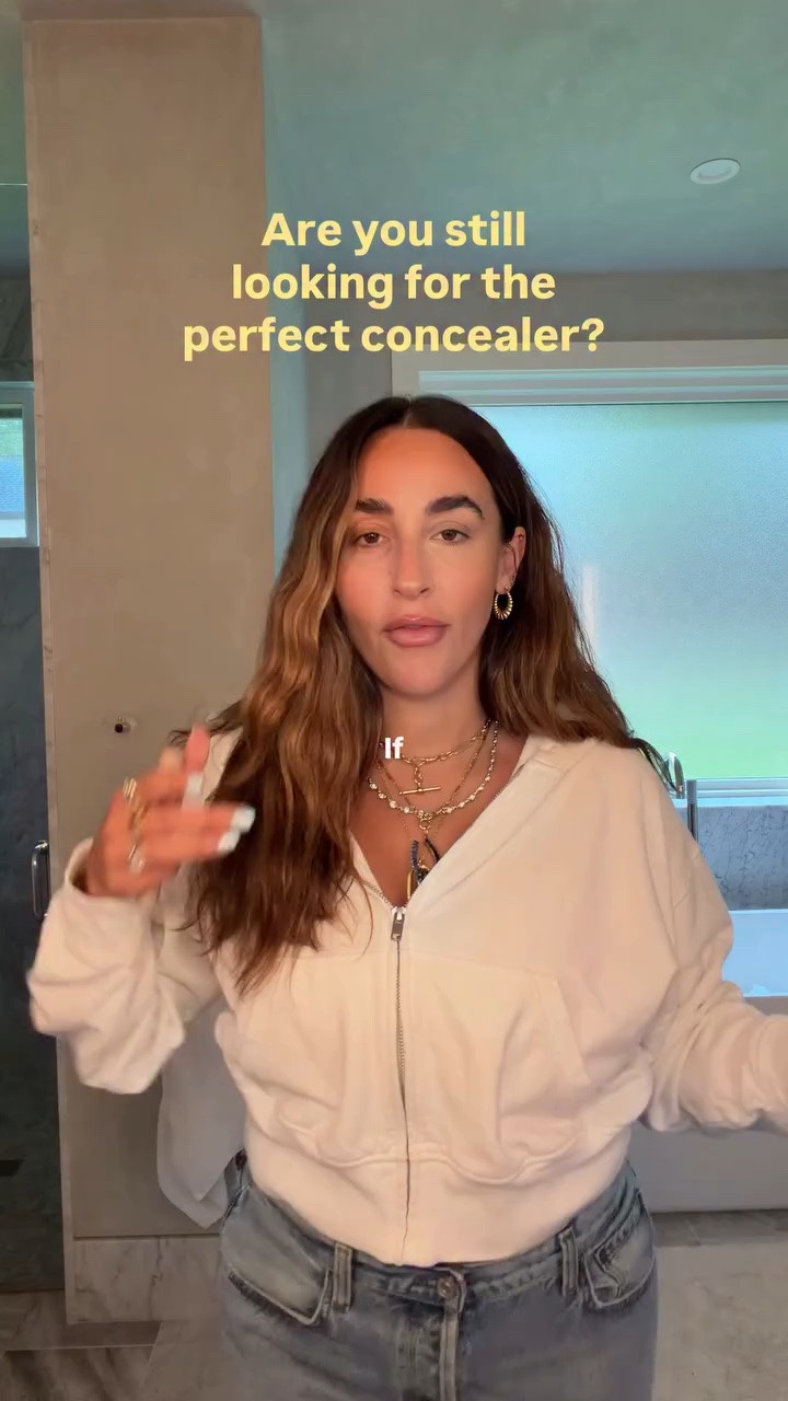 The Edit Stick is finally LIVE today @ 10am on dibsbeauty.com ✨💘