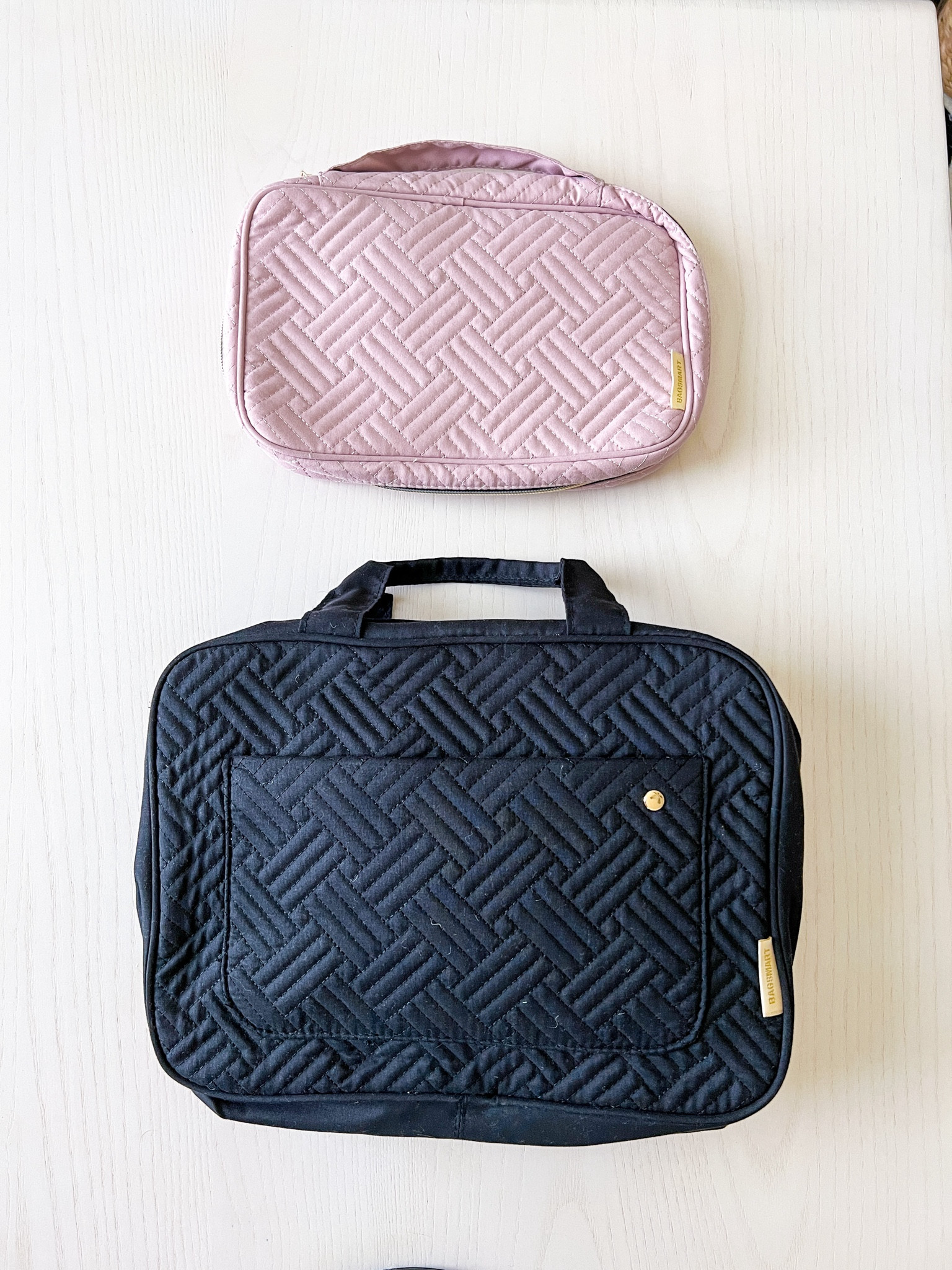 Cosmetic bag
Travel cosmetic bag
Travel jewelry case 
Travel essentials 
Summer travel 
Vacation essentials 
amazon travel

#LTKSaleAlert #LTKItBag #LTKTravel