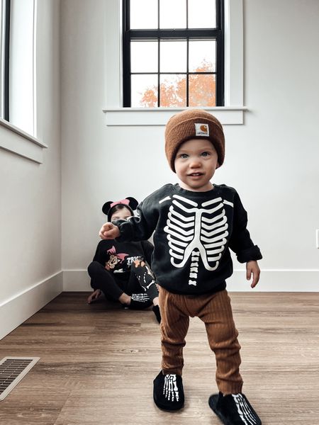 H A L L O W E E N / skeleton toddler sweatshirt & slippers on sale now with free fast shipping…SO cute.

Halloween / Fall Outfit 

#LTKkids #LTKbaby #LTKHalloween