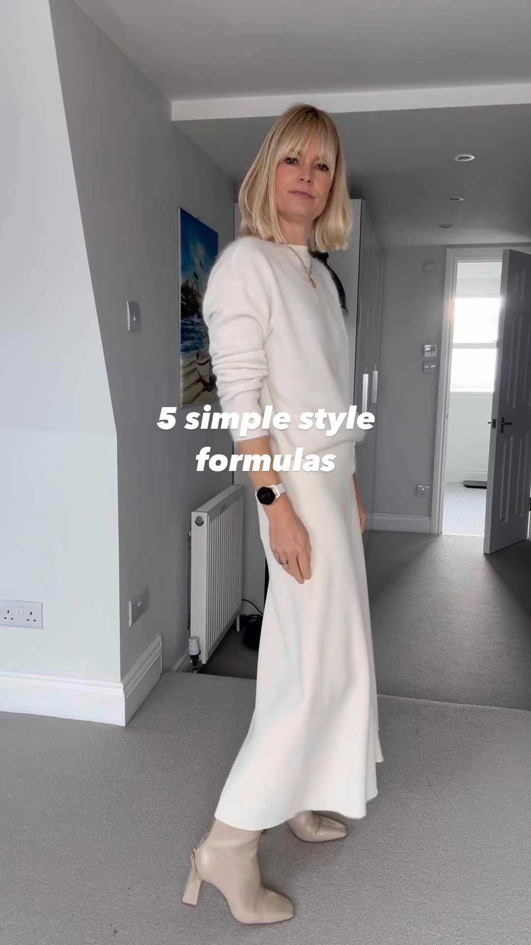 Style formulas to simplify getting dressed …

1. Dress head to toe in the same colour or go tonal. This has the added benefit of making you appear taller. 

2. Go head to toe or tonal but change one element of the outfit so there is a contrast. This works very well with an accessory but it could equally be a jumper. 

3. Match your accessories 

4. Use the sandwich rule where your footwear and top are the same colour. This really pulls the whole outfit together. 

5. Adopt the 3 colour rule. 

Keeping things simple is never a bad idea if you’re stuck with your style and need some easy formulas to follow. 👌

One to save 📌📌📌

Bags/scarves @ameliaroseaccessories 
Belt @lovepinkroseuk 
Burgundy knit @lawandcostores 

For the rest see my LTK shop 

#LTKeurope #LTKstyletip