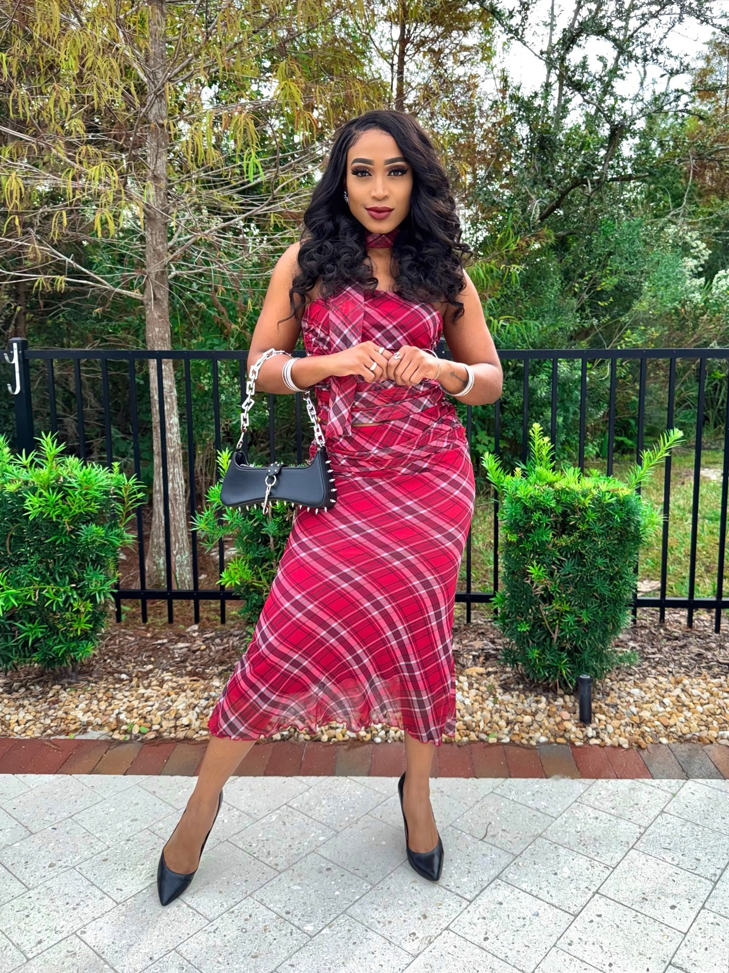 You can never go wrong with plaid in my book ✨💅🏽✨ This two piece set from @romwe is seriously the most comfy thing 🥰 I just had to edge it up with this spiked handbag 🔥🔥🔥 The fit is giving edgy meets glam 😍

Shop my look via my LTK account (linked in bio) and don’t forget to use my discount codes below when you shop ROMWE’s website for an additional 15 percent off of your purchase 🤑🤑🤑

Discount code for ROMWE Store on SHEIN (app/website): Q4RWallthatjazzxoxo586
Discount code on ROMWE’s direct website (app/website): RWallthatjazzxoxo586

#ROMWE #ROMWEpartner #ROMWEBlackFriday #ROMWESaleSeason #plaidseason #plaid #edgyaesthetic #fallfashiontrends #blackgirlmagic #ootd #ootdsubmit #discoverunder10k

#LTKSeasonal #LTKSaleAlert #LTKHoliday