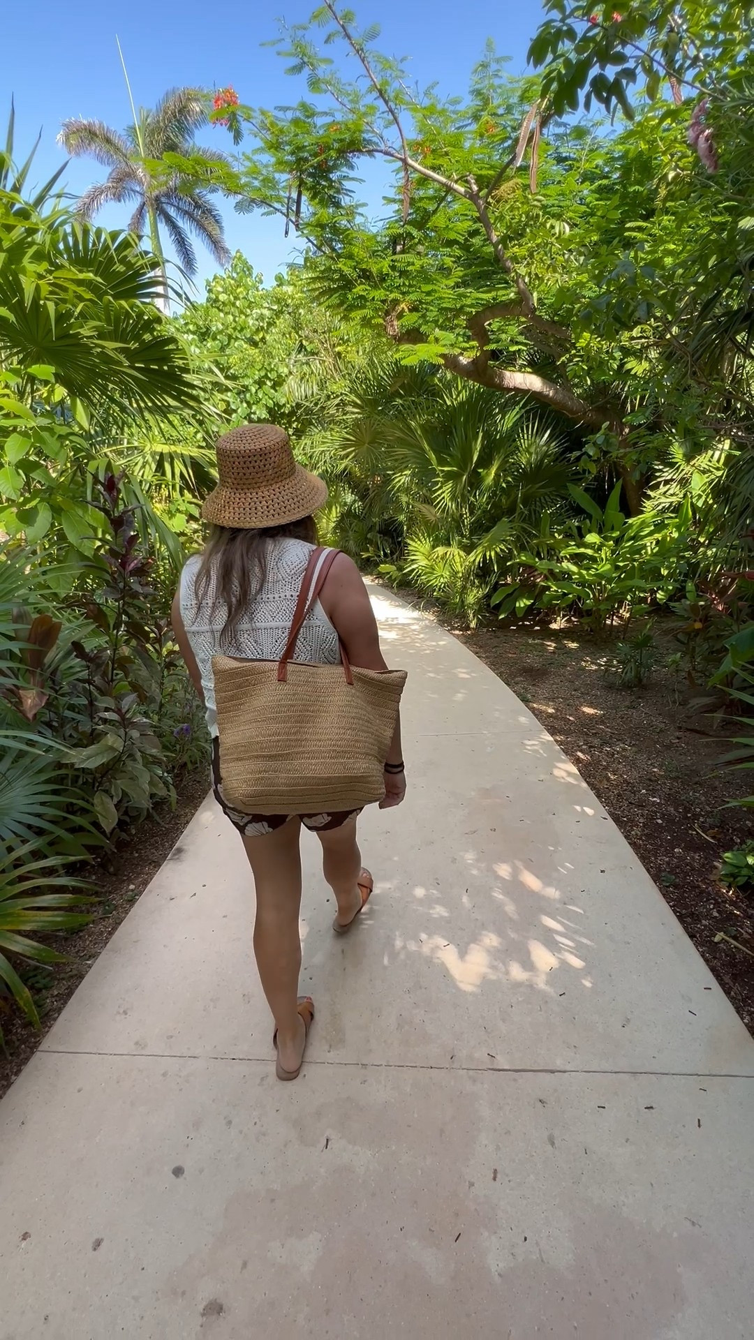 Vacation outfits, Abercrombie sale, beach vacation clothes, Mexico clothes, beach cover up, swim cover up